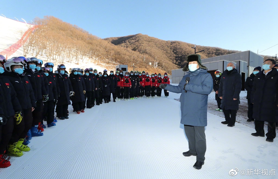 习近平：要通过举办冬奥会把我国冰雪运动搞上去